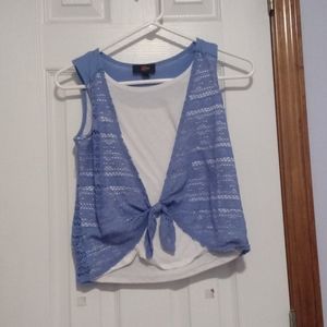 Dress shirt with a tie at the front